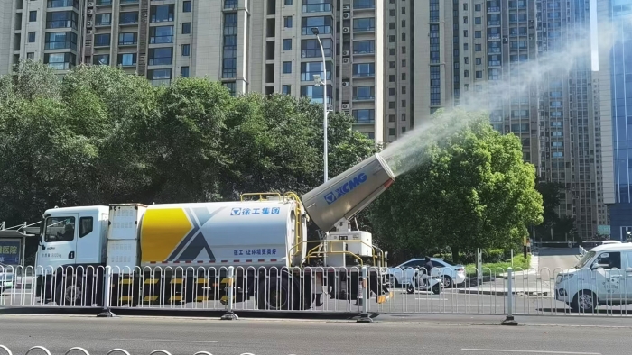 徐工多功能抑塵車，助力家鄉(xiāng)徐州環(huán)境，更“凈”一步！