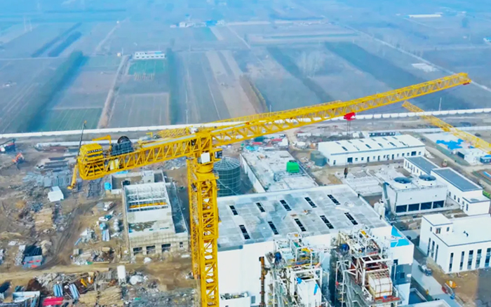 又一超大噸位！ 徐工塔機(jī)助力城市綠色升級