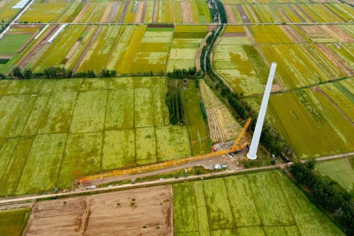 “大塊頭”有“細(xì)功夫”！徐工XLC18000交付山東，正式上崗！